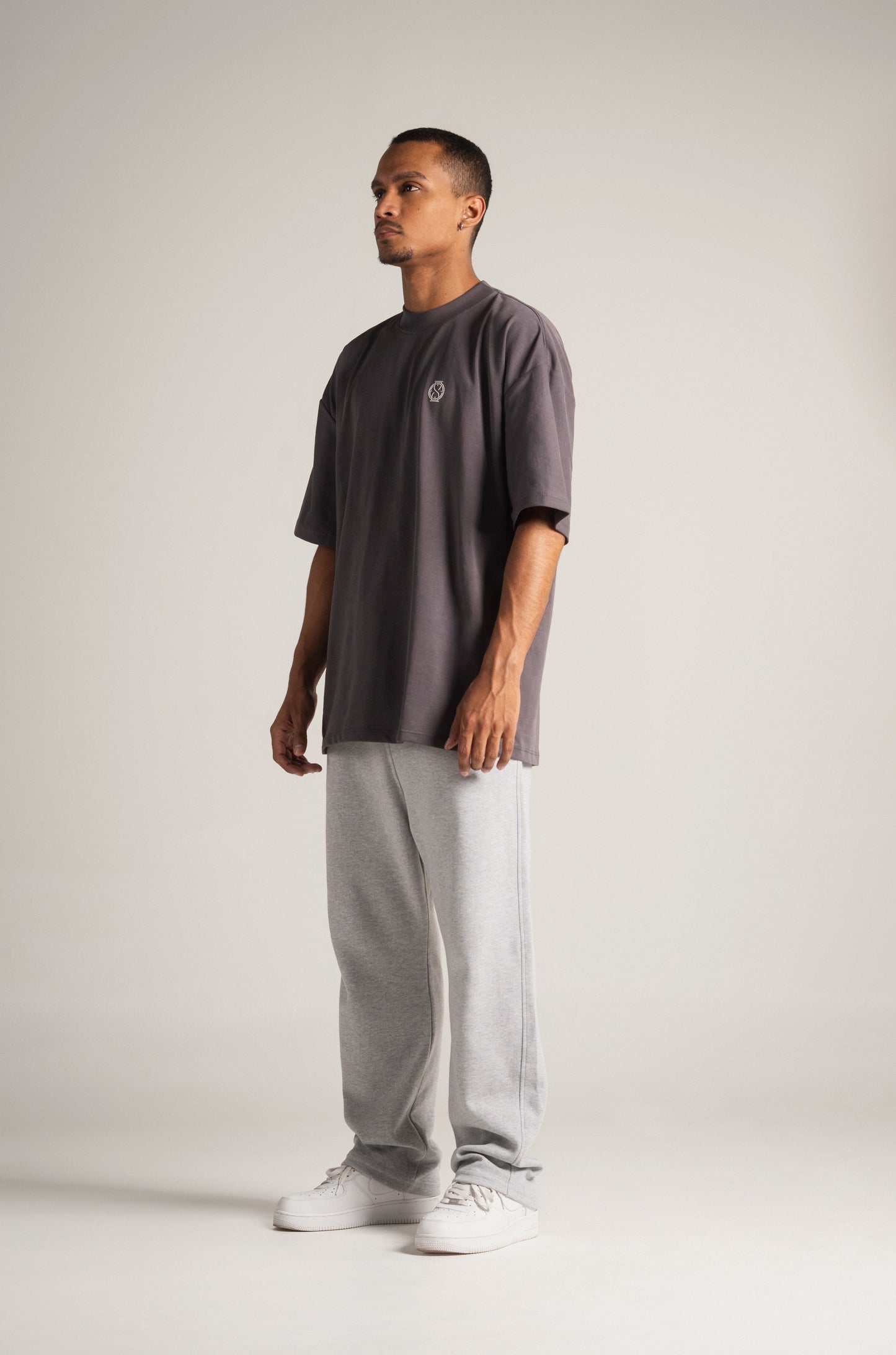 Camiseta Oversize Angelum Infans - Gris Plomo