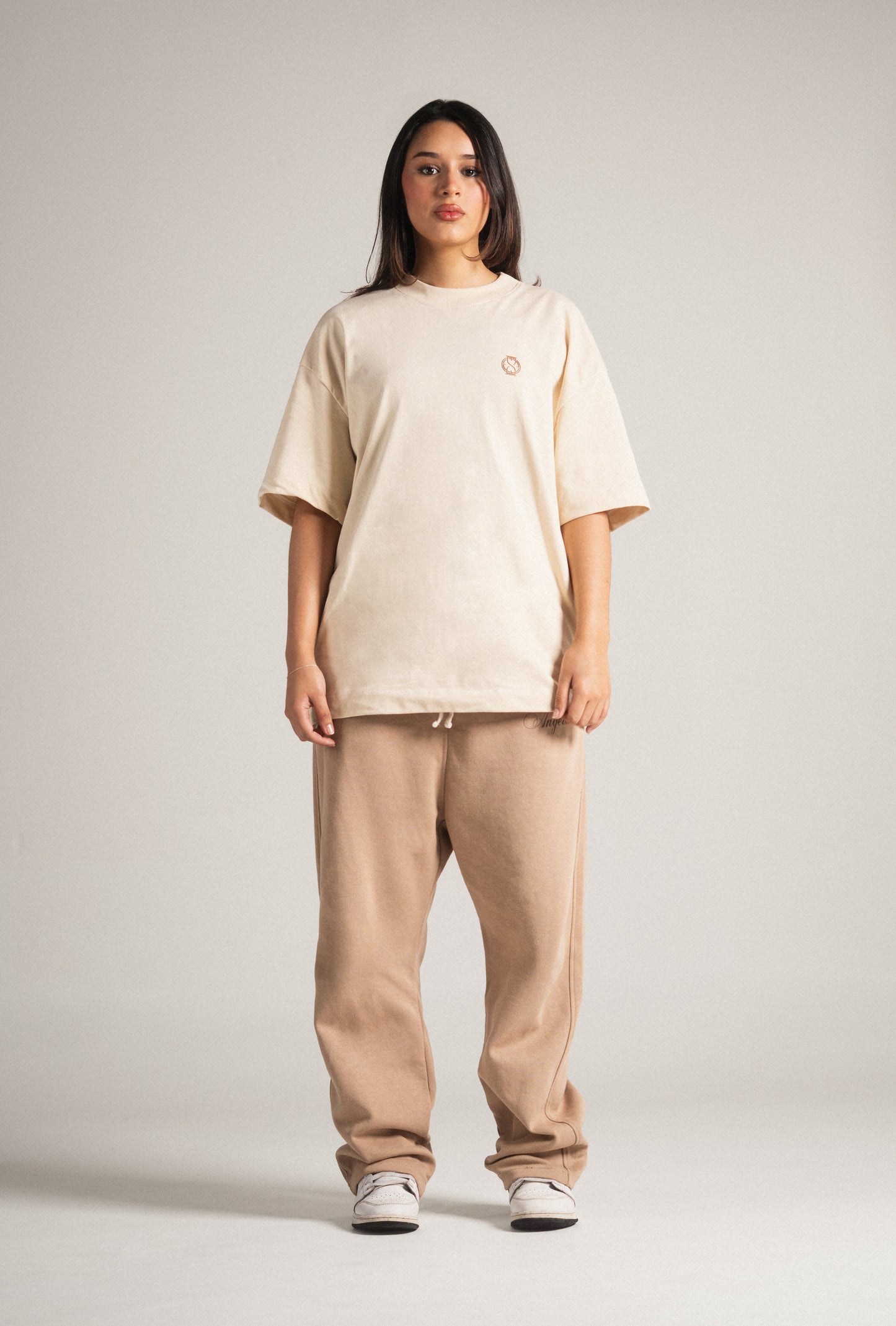 Camiseta Oversize Angelum Infans - Habano