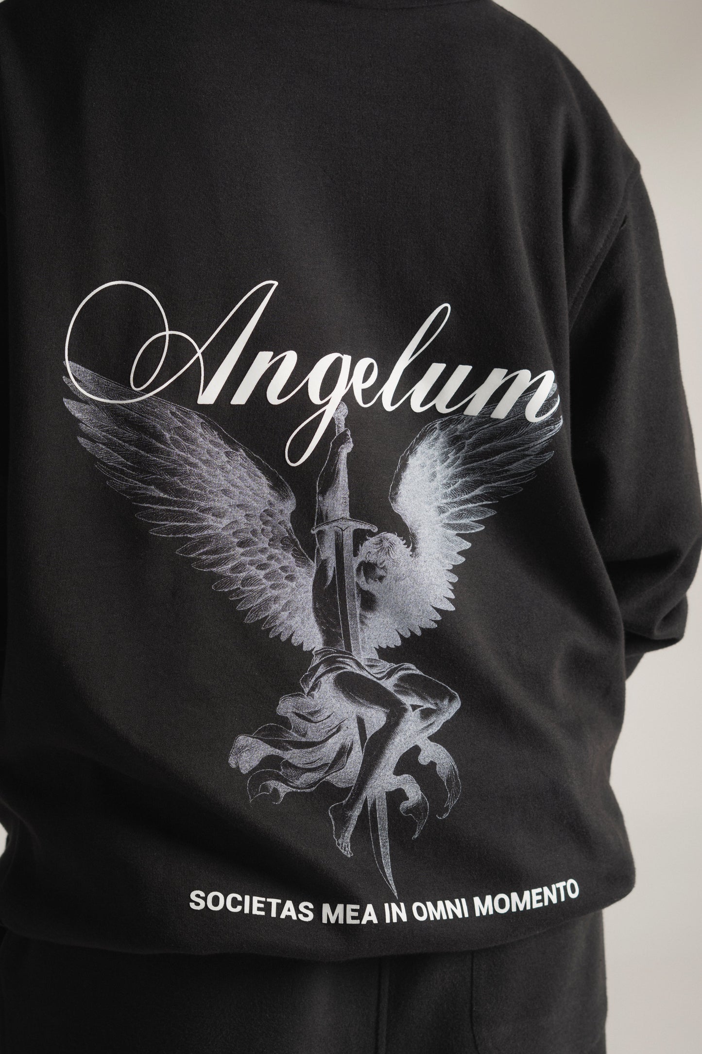 Hoodie Angelum - Negro