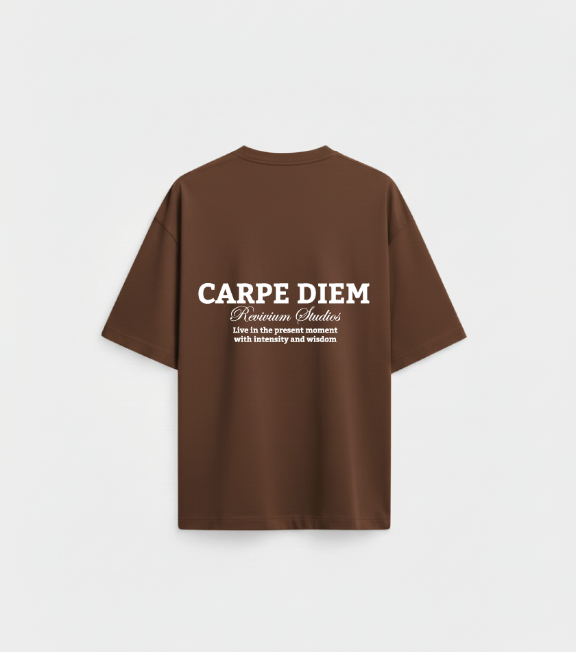 Camiseta Boxy Fit Carpe Diem - Café