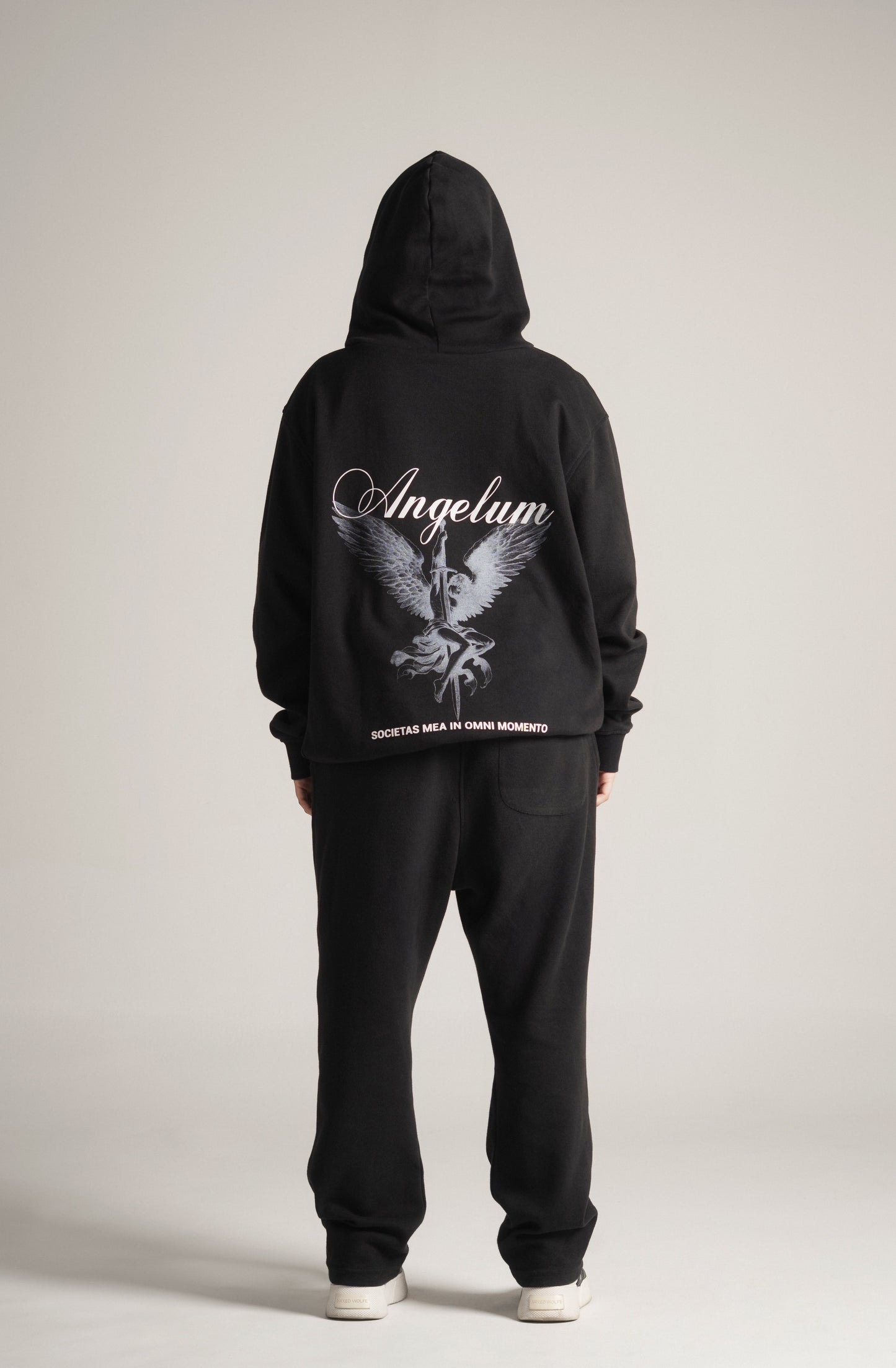 Sudadera Angelum - Negra