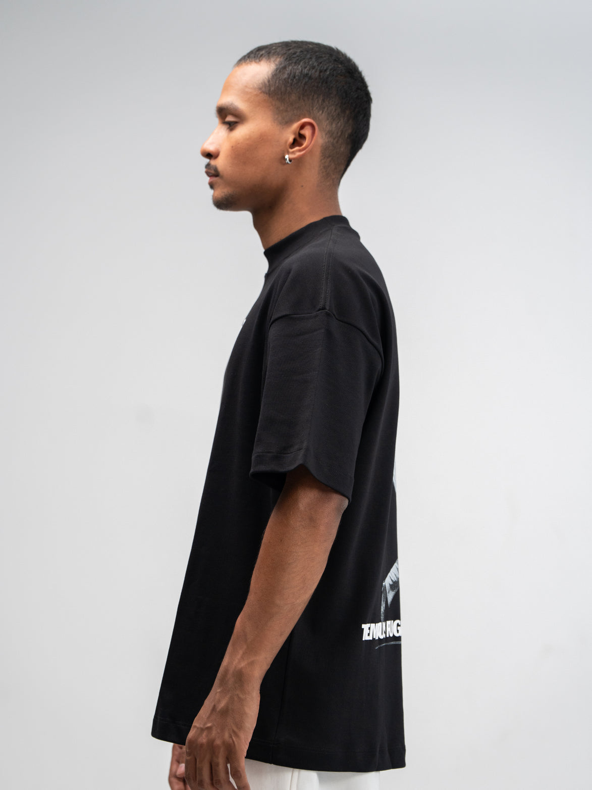 Camiseta Tempus Fugit - Negra
