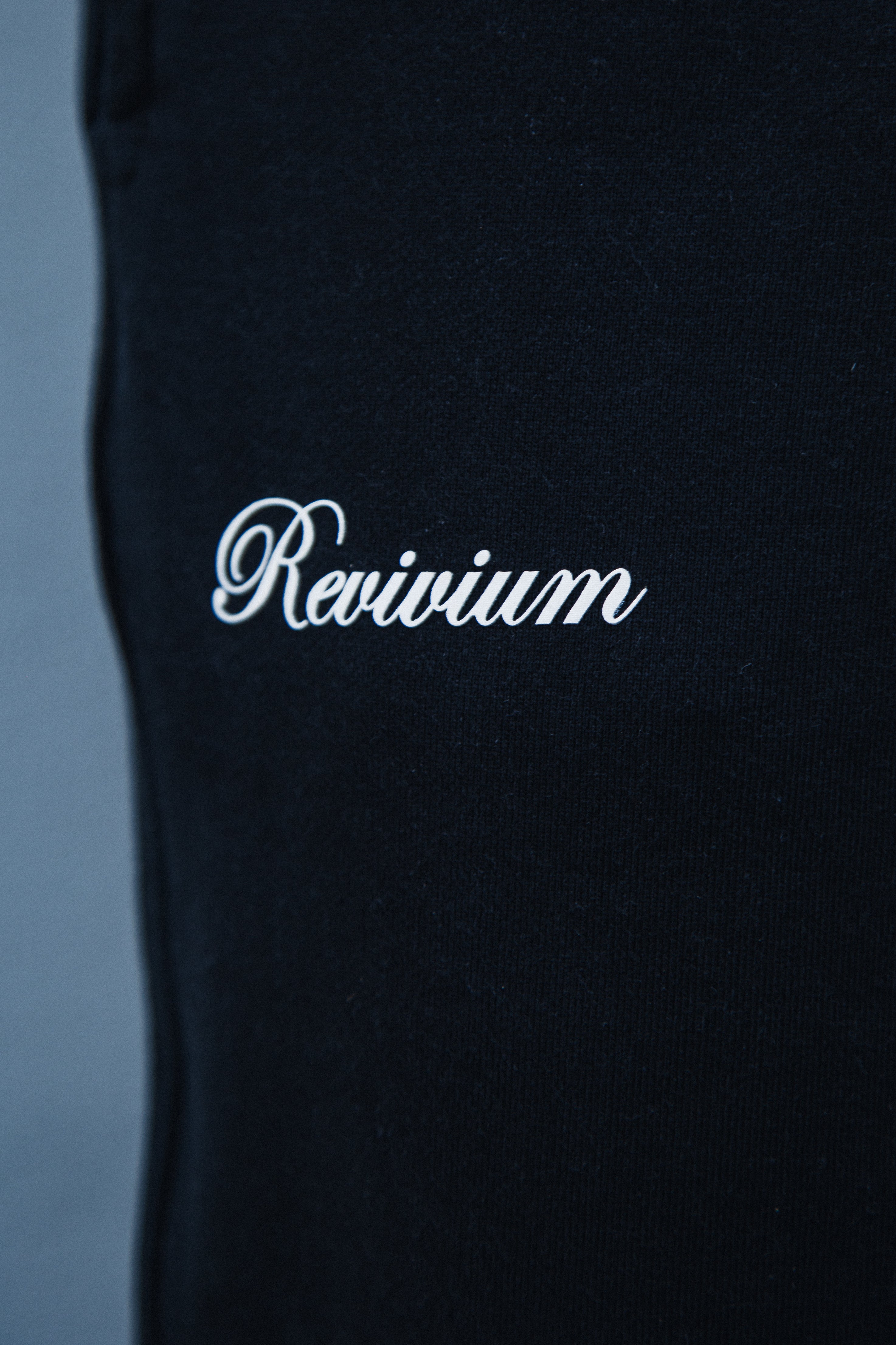 Sudadera Clvssic - Negra Washed