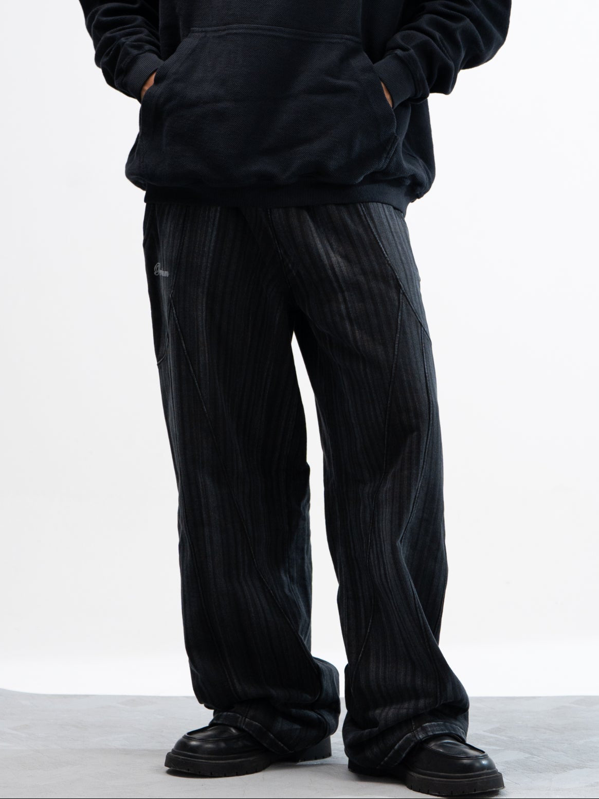 Sudadera Redire ad se Ipsum - Negra Barrido