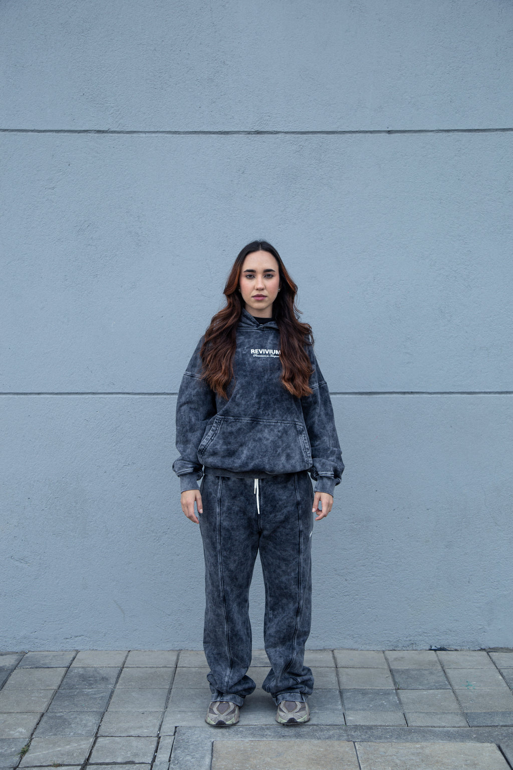 Sudadera Revivium Project - Gris Washed